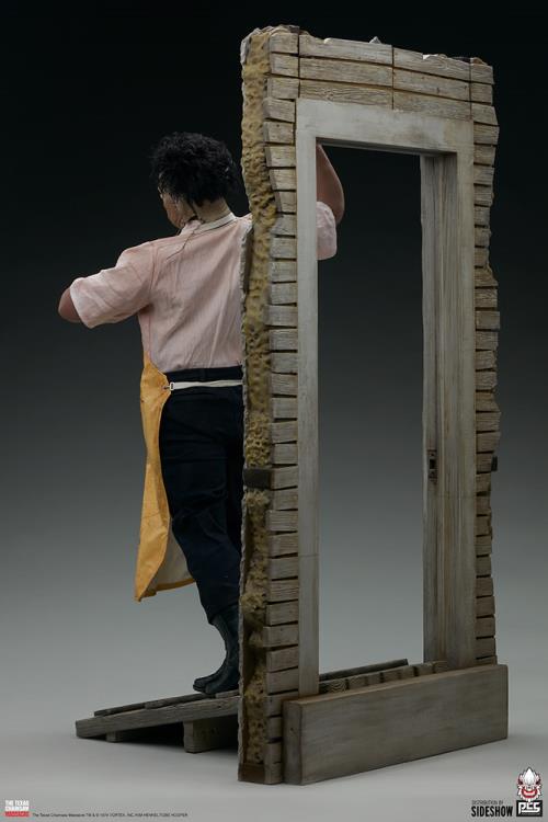 6ea9f242-1e76-4146-ab93-af3c6c703ef8 TEXAS CHAINSAW MASSACRE LEATHERFACE : THE BUTCHER 1/3 SCALE COLLECTIBLE STATUE